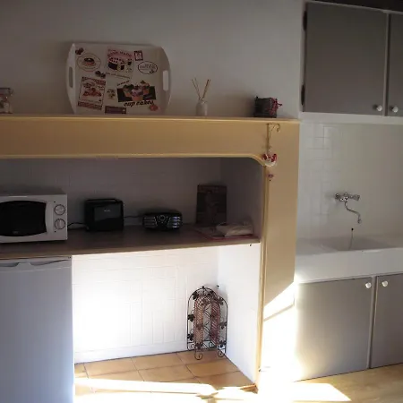 D'hotes Aux Portes Du Perigord Noir Bed & Breakfast 3*